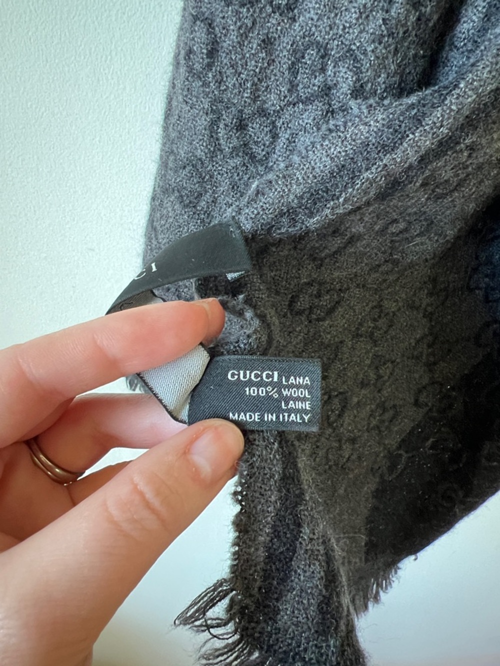 Gucci GG Wool Scarf - Picture 6 of 8